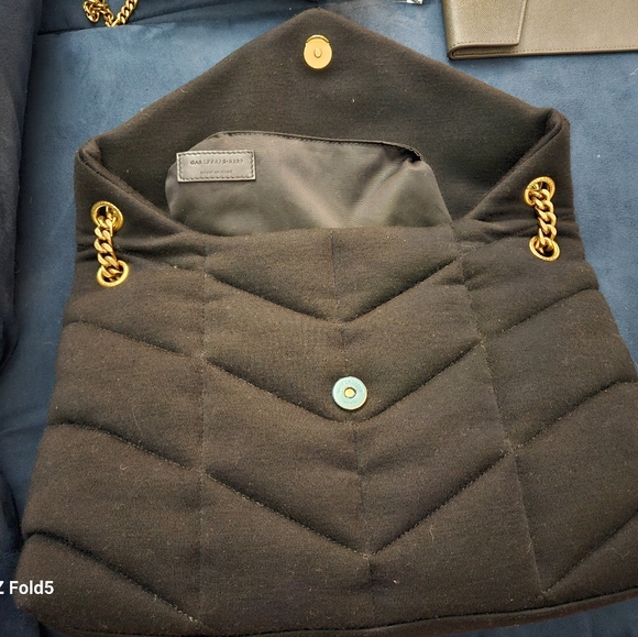 Saint Laurent medium Lou wool puffer bag - Picture 2 of 7